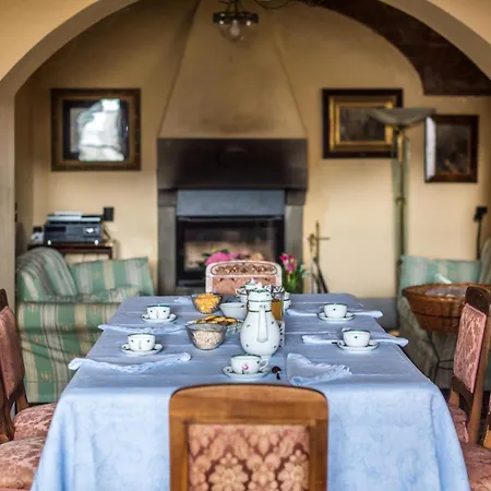 Smallville Bed & Breakfast Sovicille
